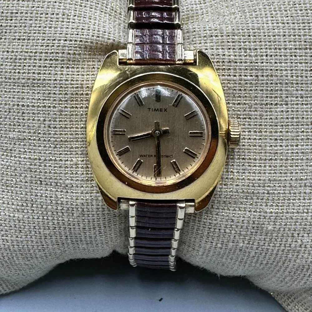 Vintage Timex Watch Women Gold Tone Manual Wind Brown Stretch Band 6.25 Inch